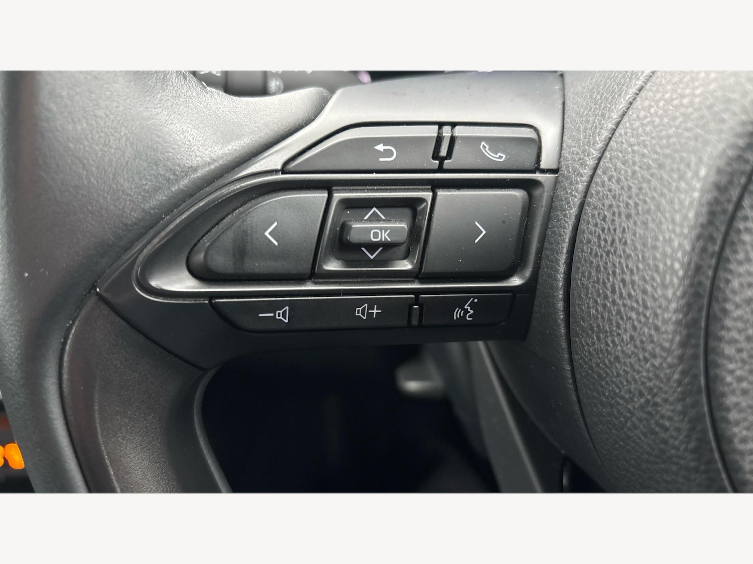 Used Toyota Yaris 2024 for sale - 76802250: Photo 24