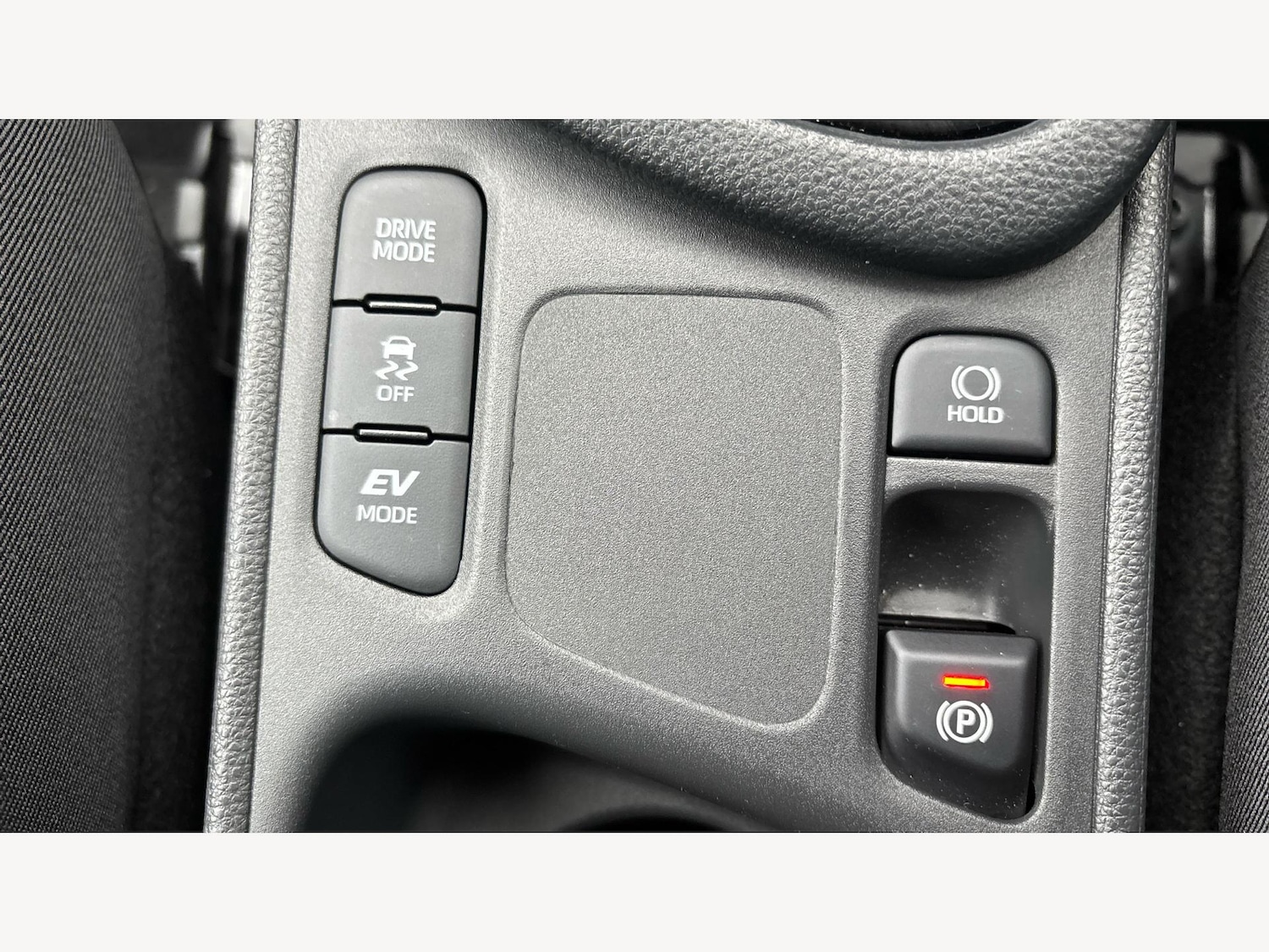 Used Toyota Yaris 2024 for sale - 76802250: Photo 26