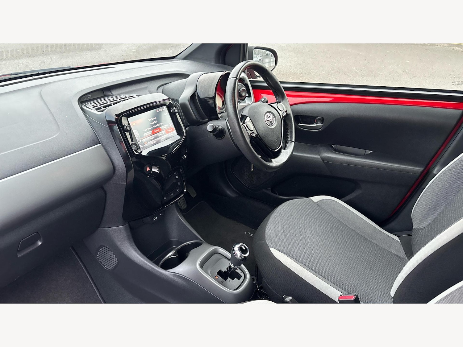 Used Toyota AYGO 2021 for sale - 77050285: Photo 12