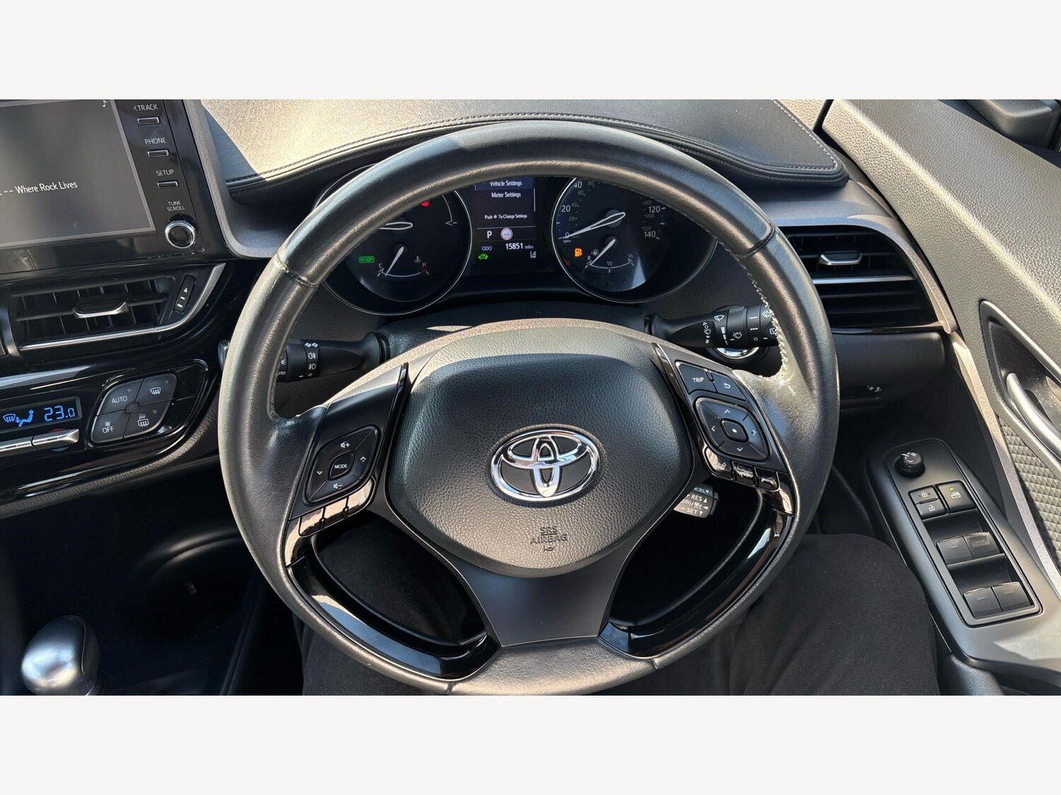 Used Toyota C-HR for sale - 77970634: Photo 10