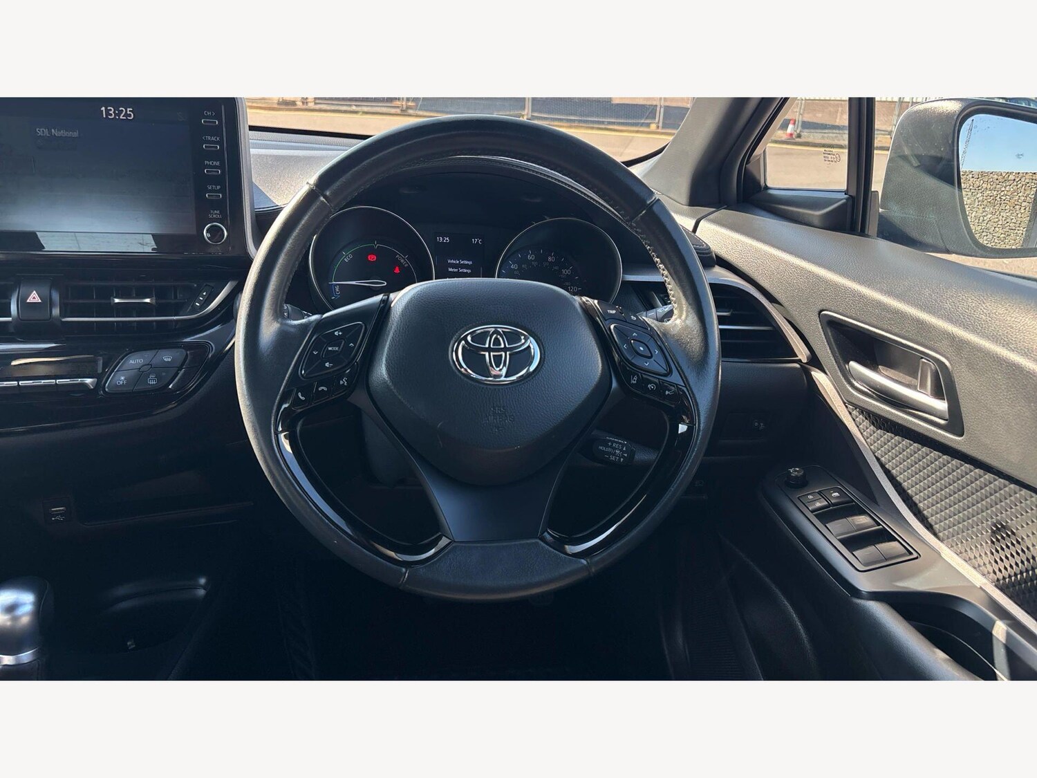 Used Toyota C-HR for sale - 77970634: Photo 8