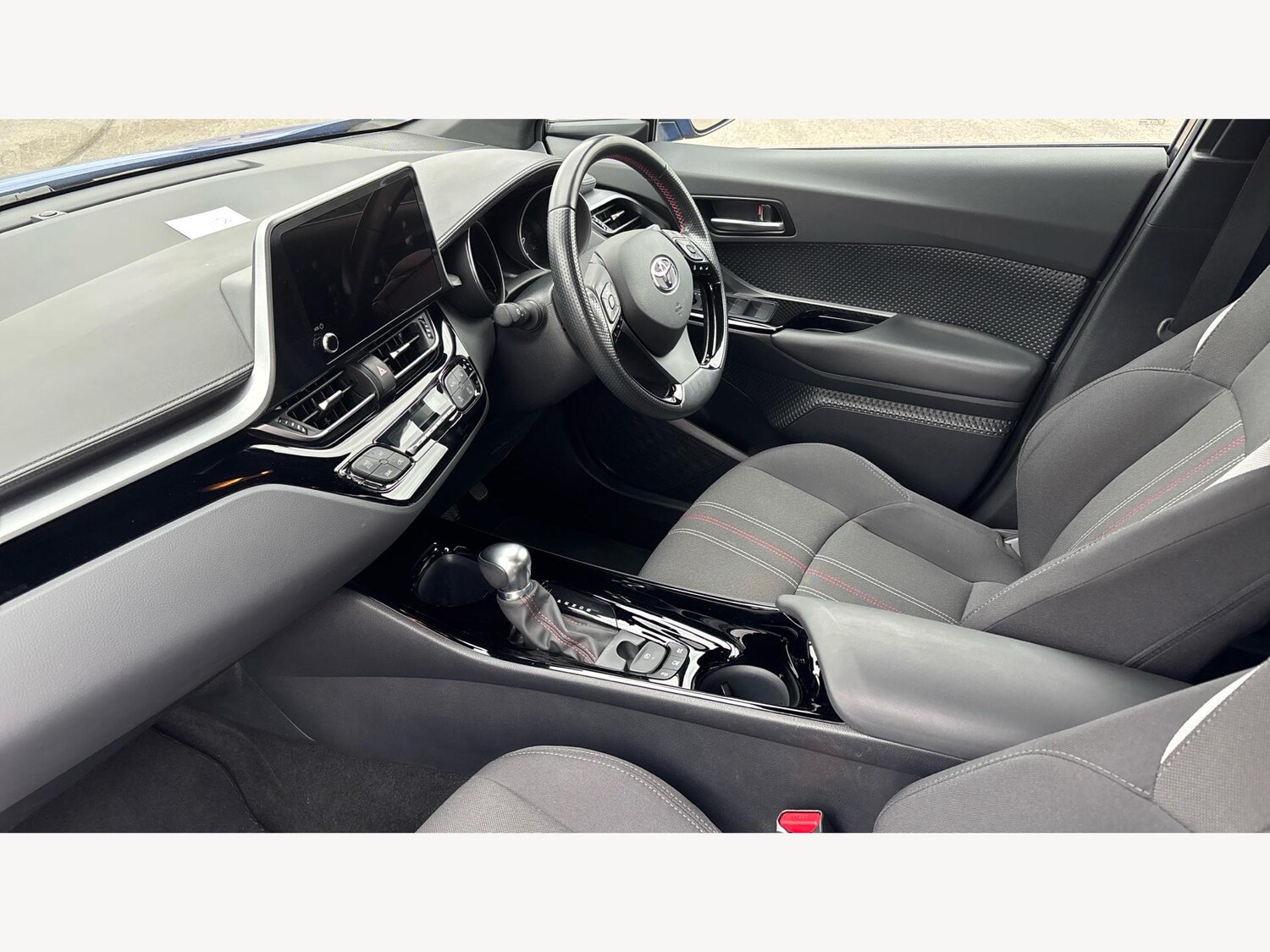 Used Toyota C-HR 2022 for sale - 76456745: Photo 12