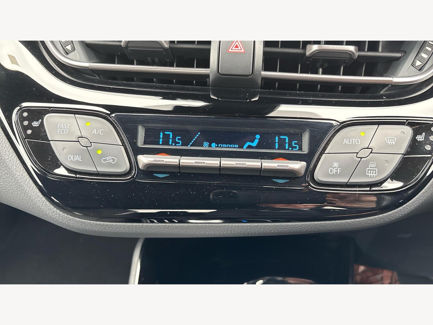 Used Toyota C-HR 2022 for sale - 76456745: Photo 23