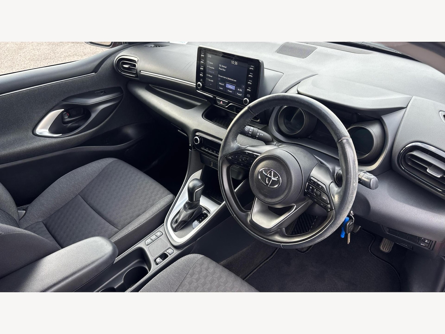 Used Toyota Yaris 2021 for sale - 76607289: Photo 13