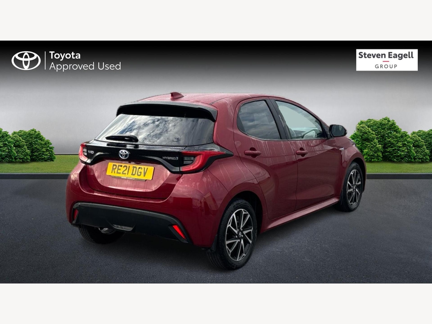 Used Toyota Yaris 2021 for sale - 76607289: Photo 2