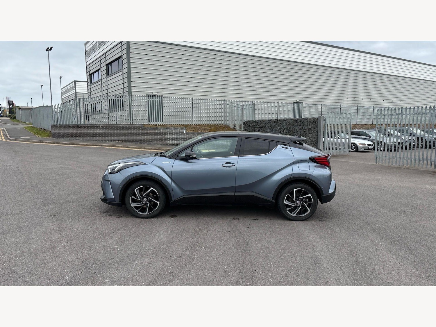 Used Toyota C-HR 2019 for sale - 78086140: Photo 19