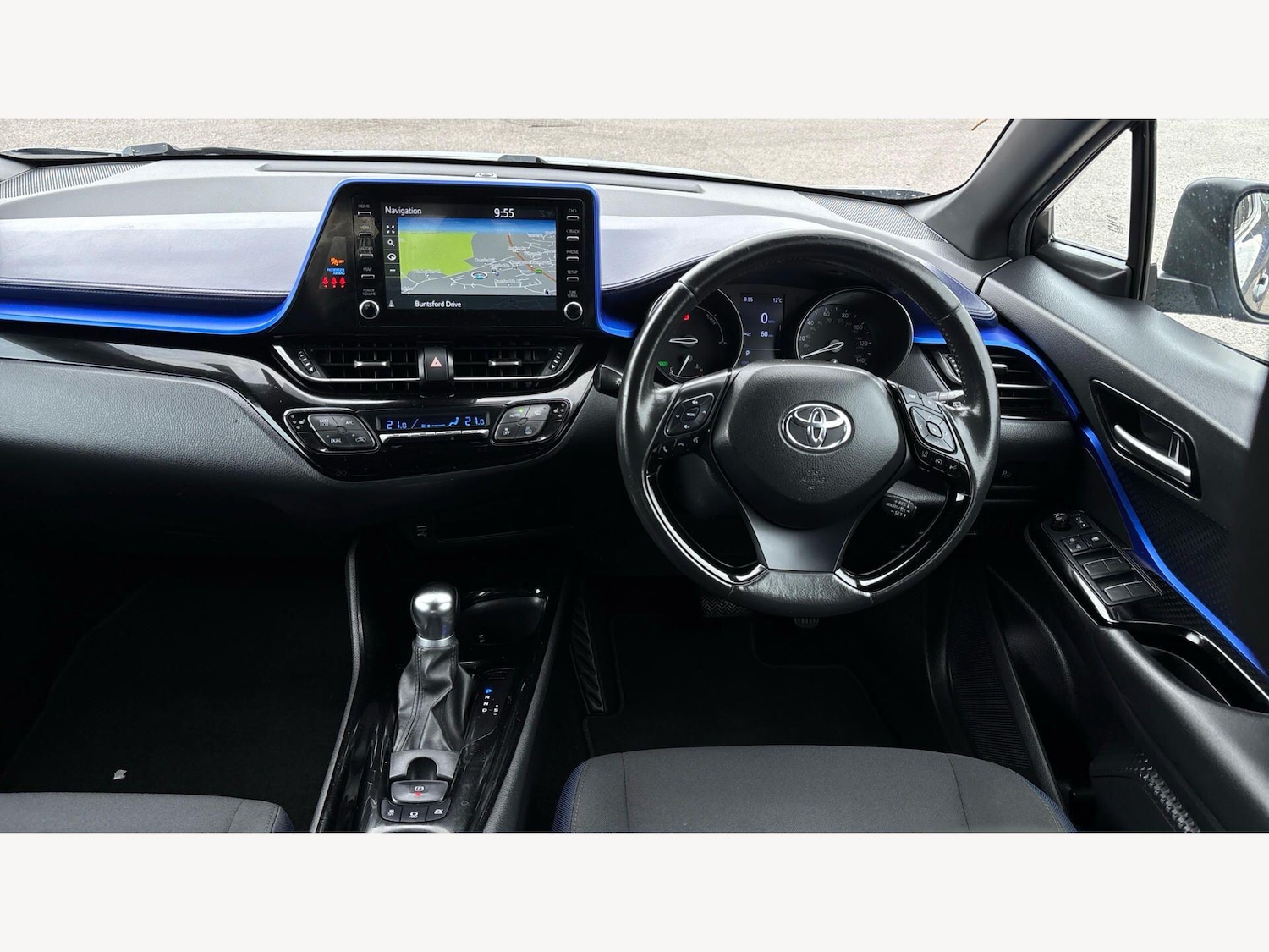 Used Toyota C-HR 2019 for sale - 78086140: Photo 7