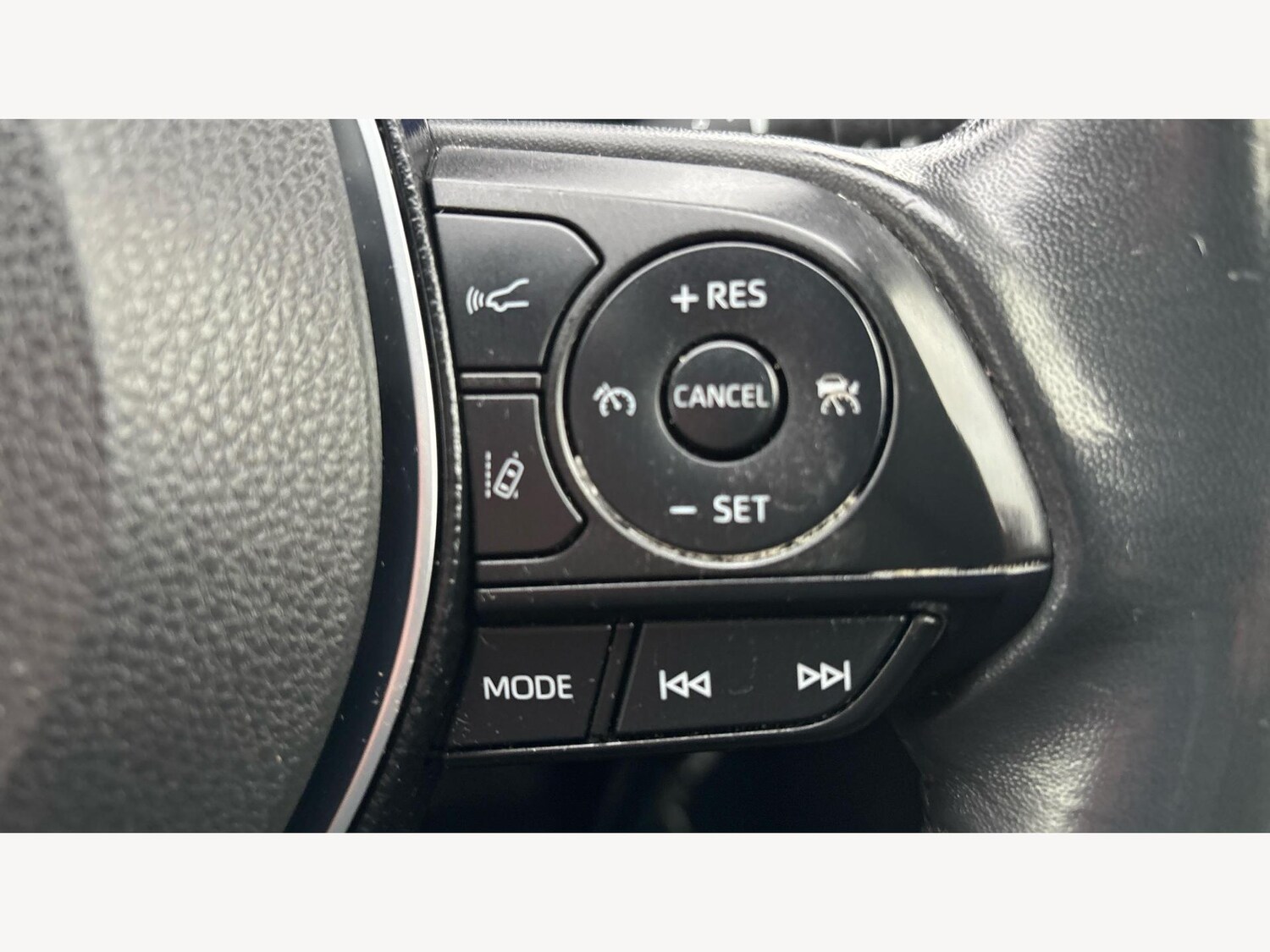 Used Toyota RAV4 2020 for sale - 78007686: Photo 25