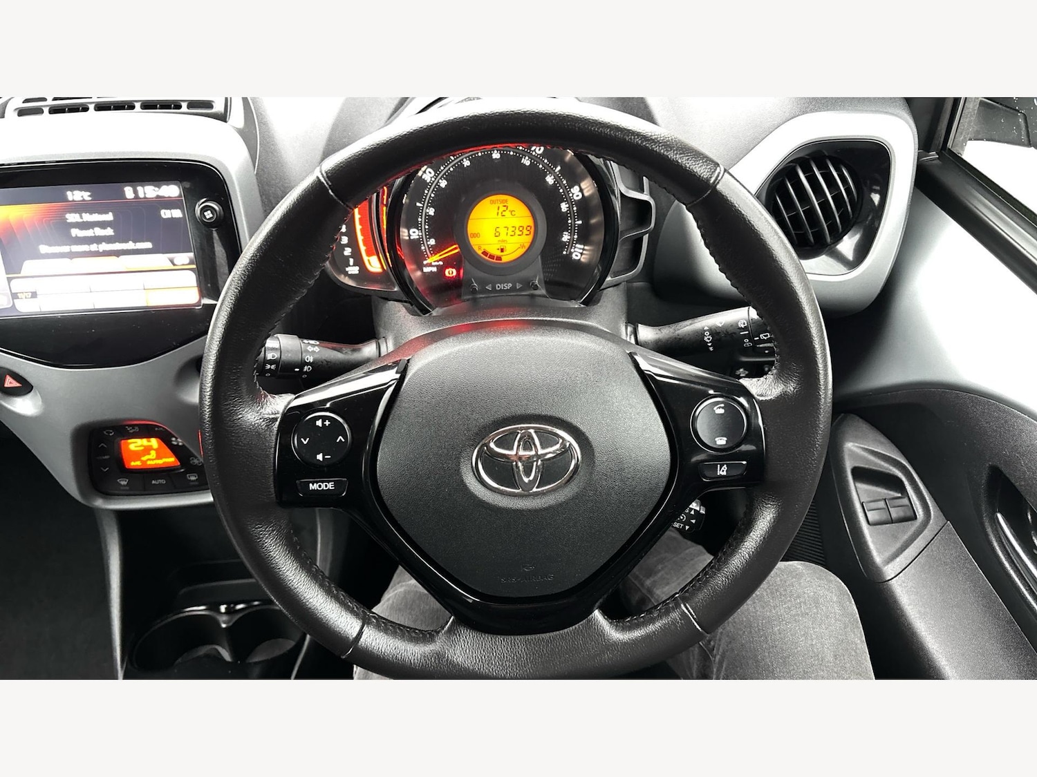 Used Toyota AYGO 2019 for sale - 76780965: Photo 10
