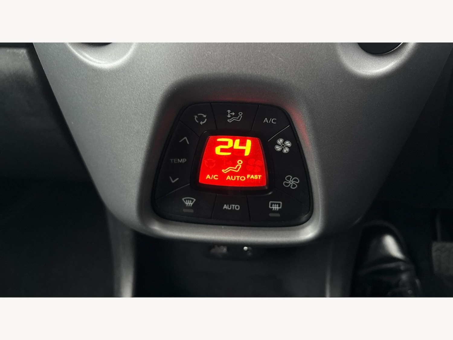 Used Toyota AYGO 2019 for sale - 76780965: Photo 23