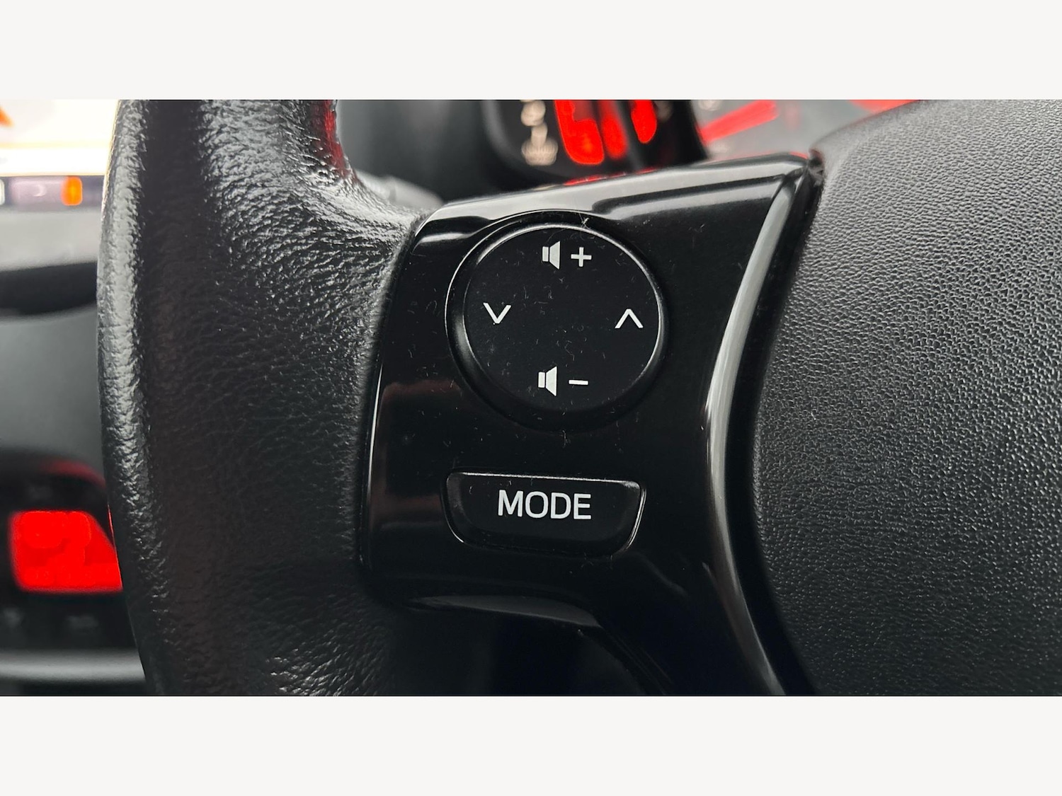 Used Toyota AYGO 2019 for sale - 76780965: Photo 24