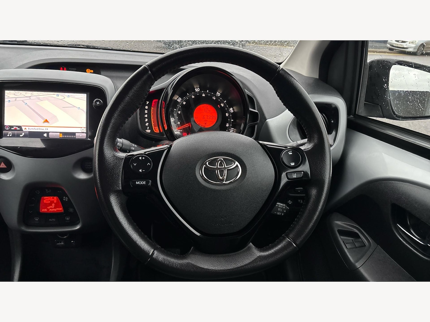 Used Toyota AYGO 2019 for sale - 76780965: Photo 8