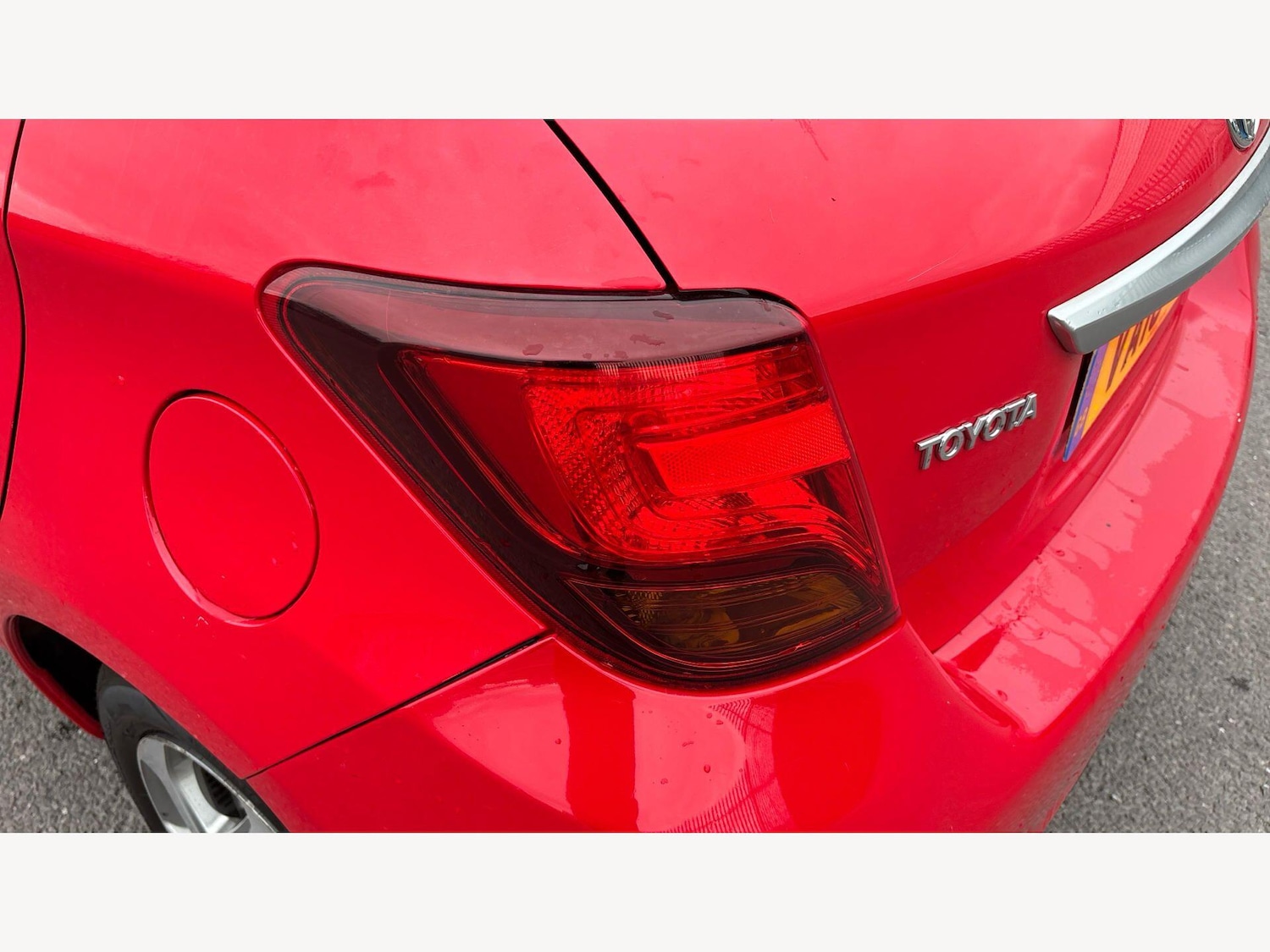 Used Toyota Yaris 2016 for sale - 78204081: Photo 23