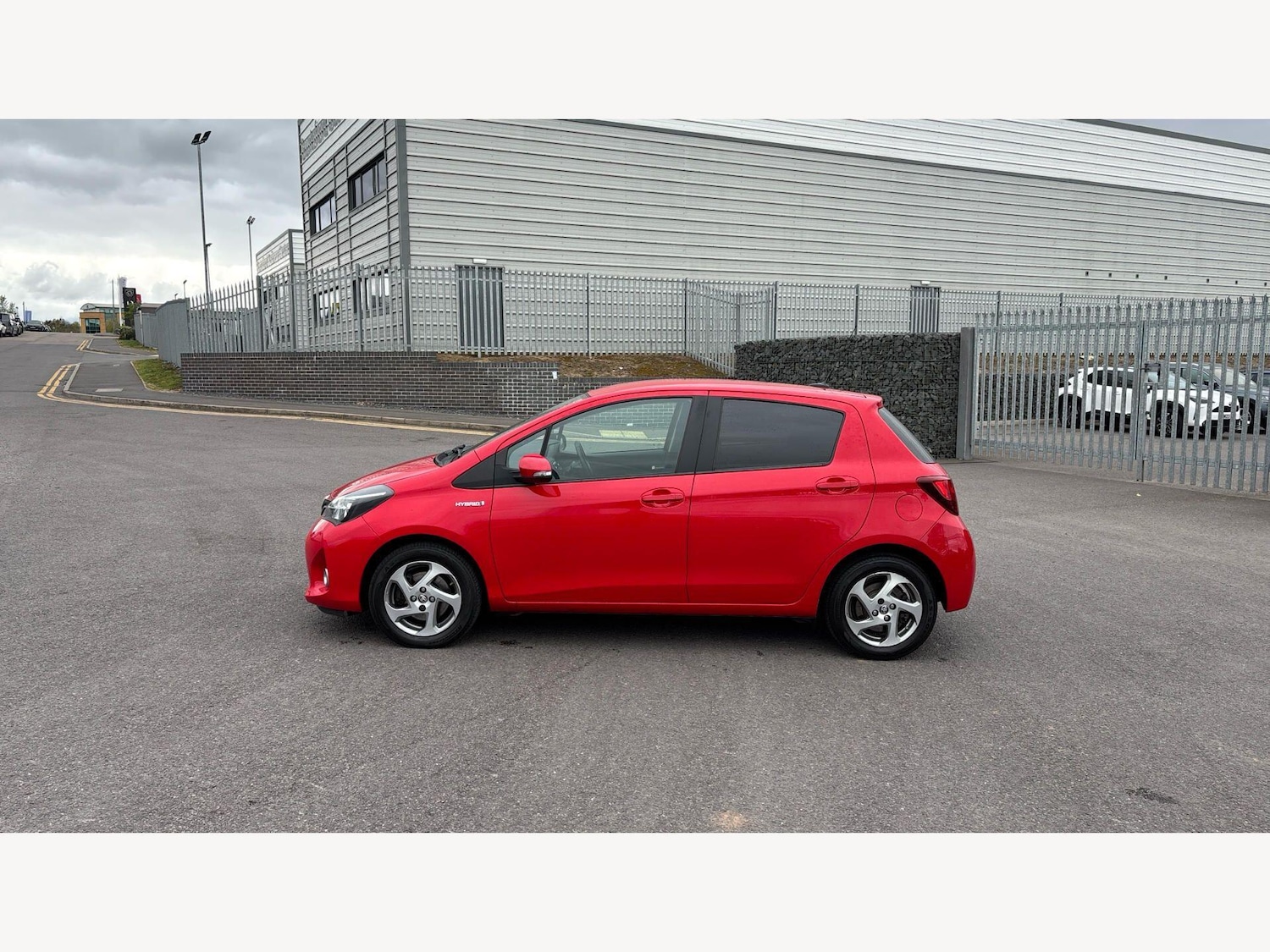 Used Toyota Yaris 2016 for sale - 78204081: Photo 26