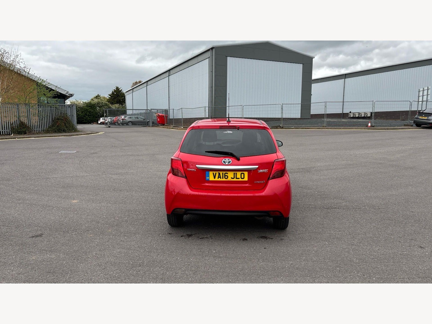 Used Toyota Yaris 2016 for sale - 78204081: Photo 28