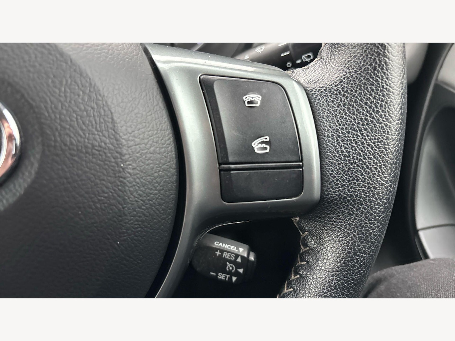 Used Toyota Yaris 2016 for sale - 78204081: Photo 34