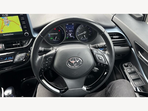 Used Toyota C-HR 2022 for sale - 76307790: Photo 10