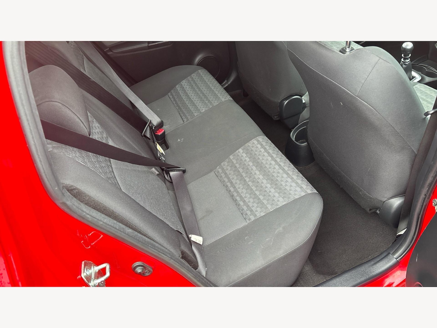 Used Toyota Yaris for sale - 76727641: Photo 14