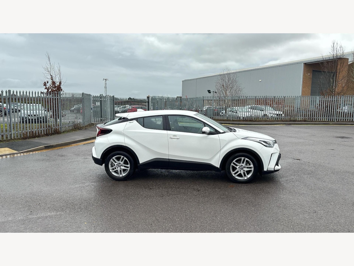 Used Toyota C-HR for sale - 77230031: Photo 18