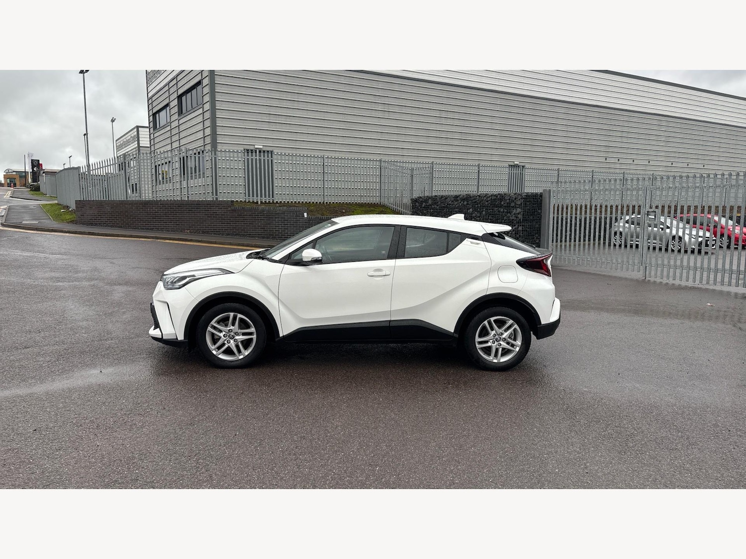 Used Toyota C-HR for sale - 77230031: Photo 19