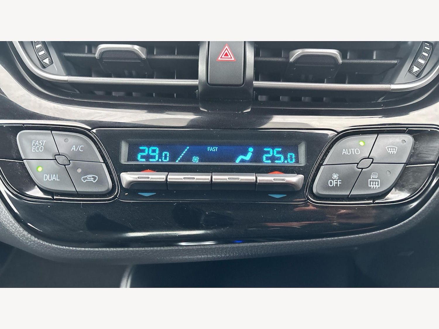 Used Toyota C-HR for sale - 77230031: Photo 23