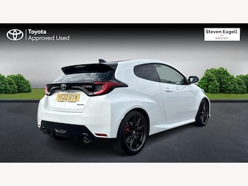 Used Toyota Yaris 2022 for sale - 79131923: Photo