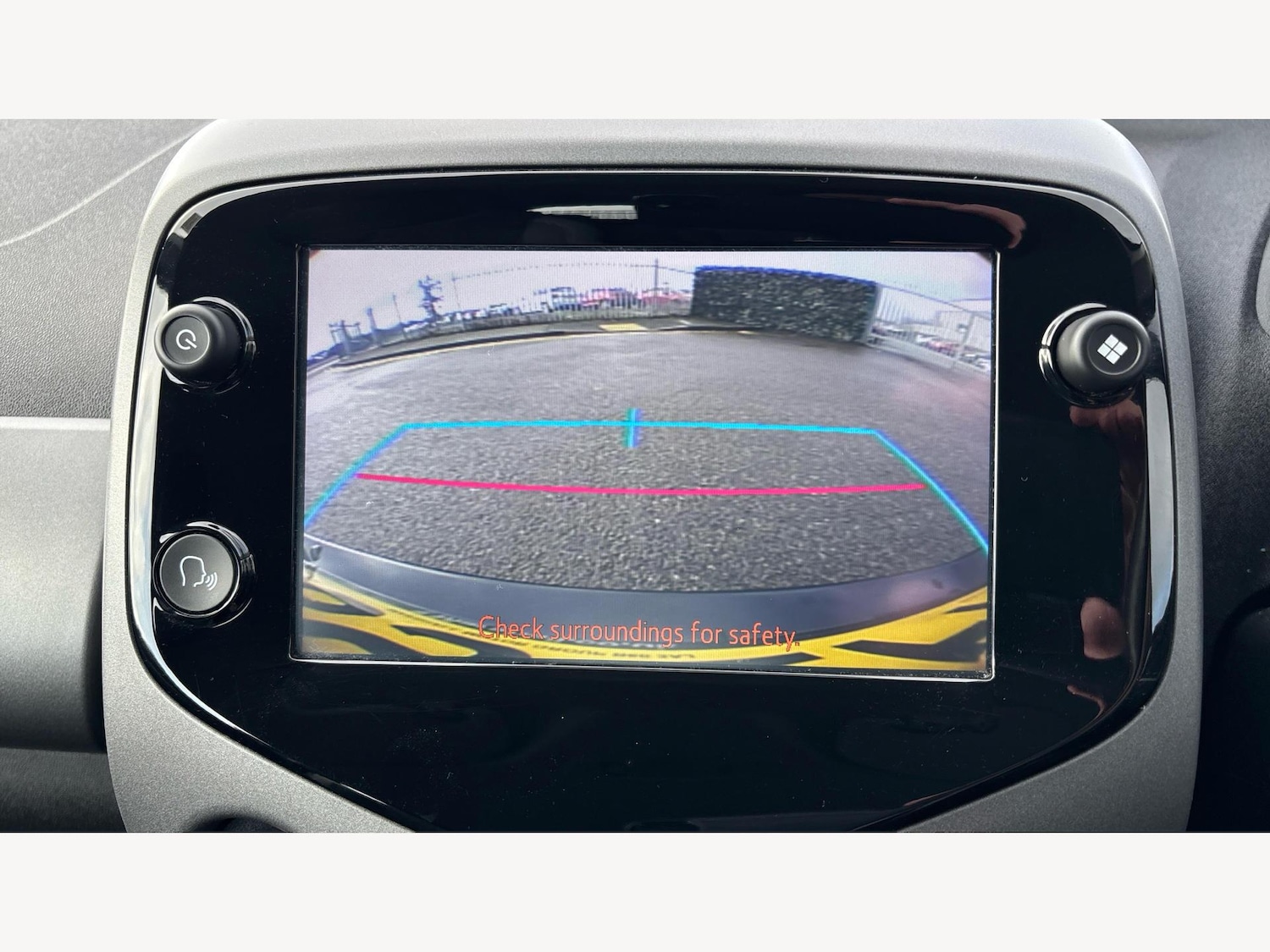 Used Toyota AYGO 2019 for sale - 77455812: Photo 26