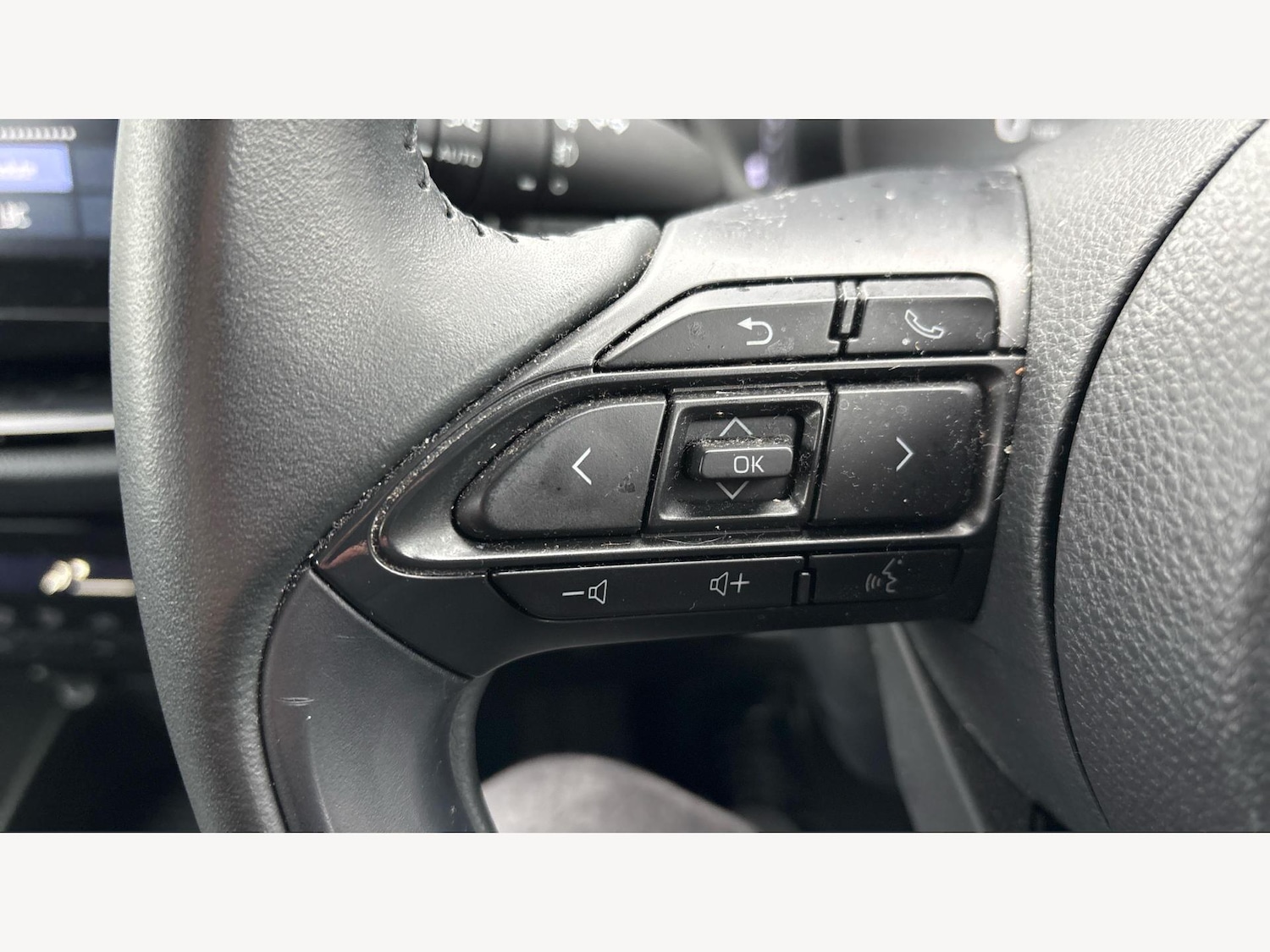 Used Toyota Aygo X 2023 for sale - 76512403: Photo 24