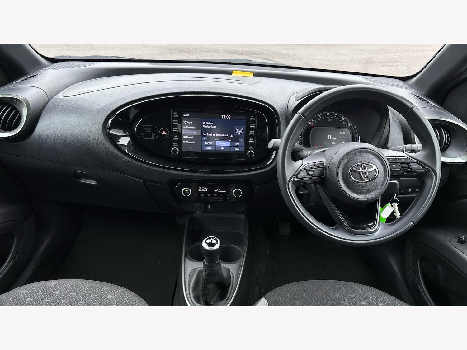 Used Toyota Aygo X 2023 for sale - 76512403: Photo 7