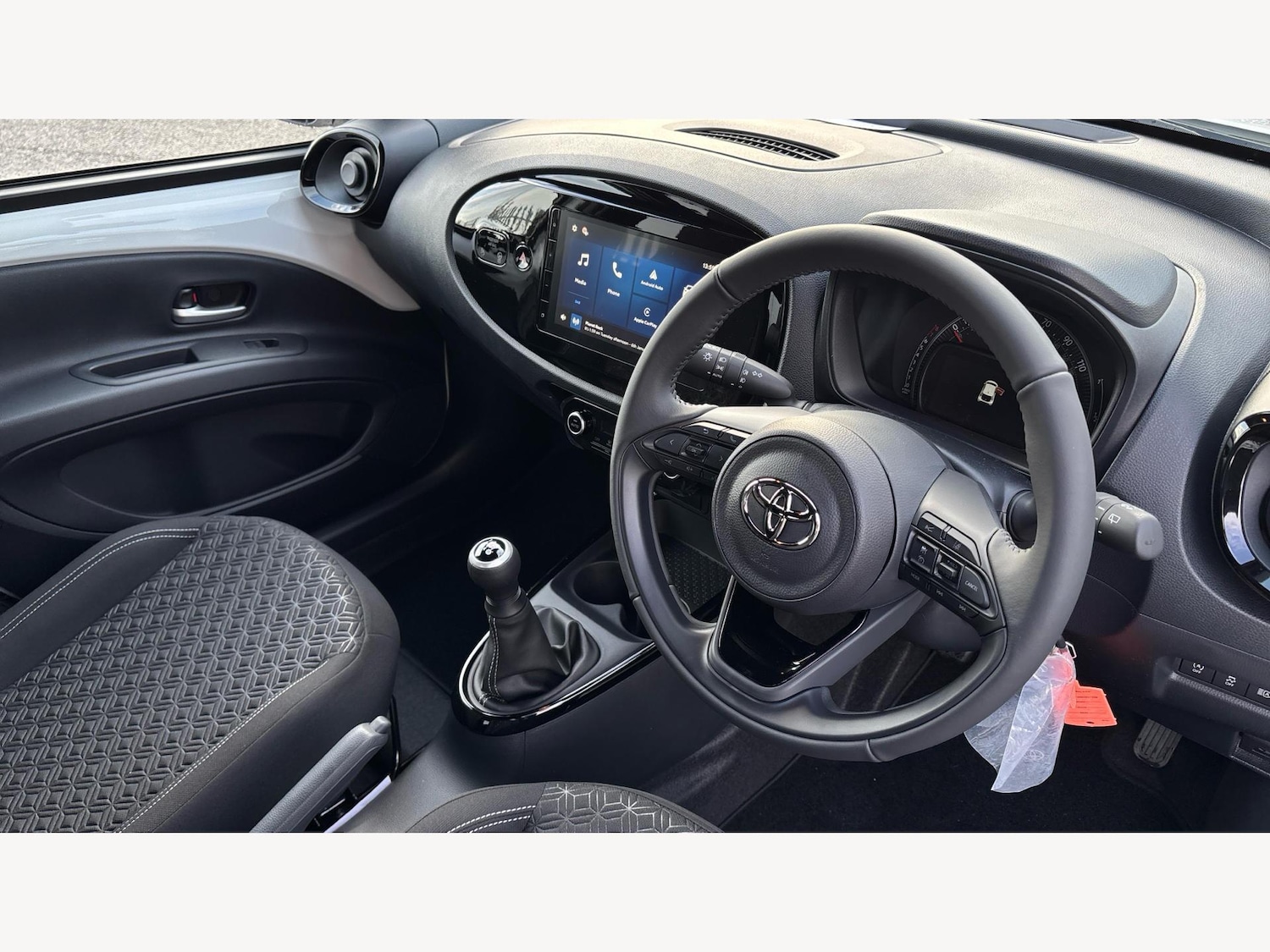 Used Toyota Aygo X for sale - 77304951: Photo 13