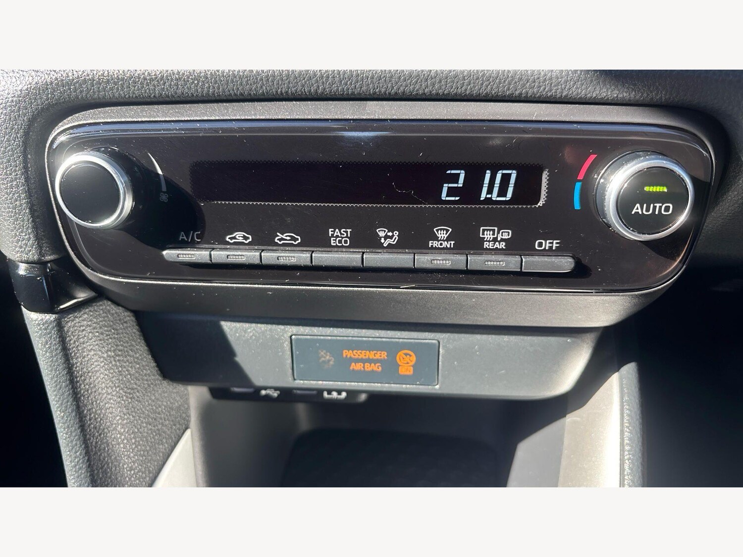 Used Toyota Yaris for sale - 77957453: Photo 23