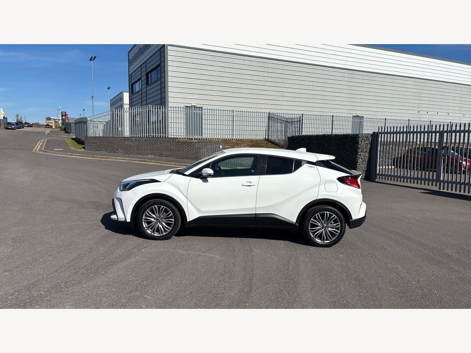 Used Toyota C-HR 2022 for sale - 78170235: Photo 26