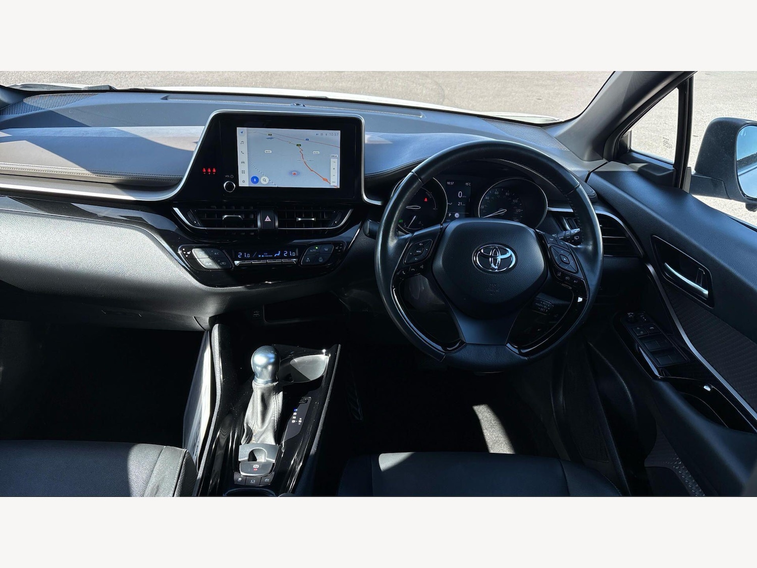 Used Toyota C-HR 2022 for sale - 78170235: Photo 8