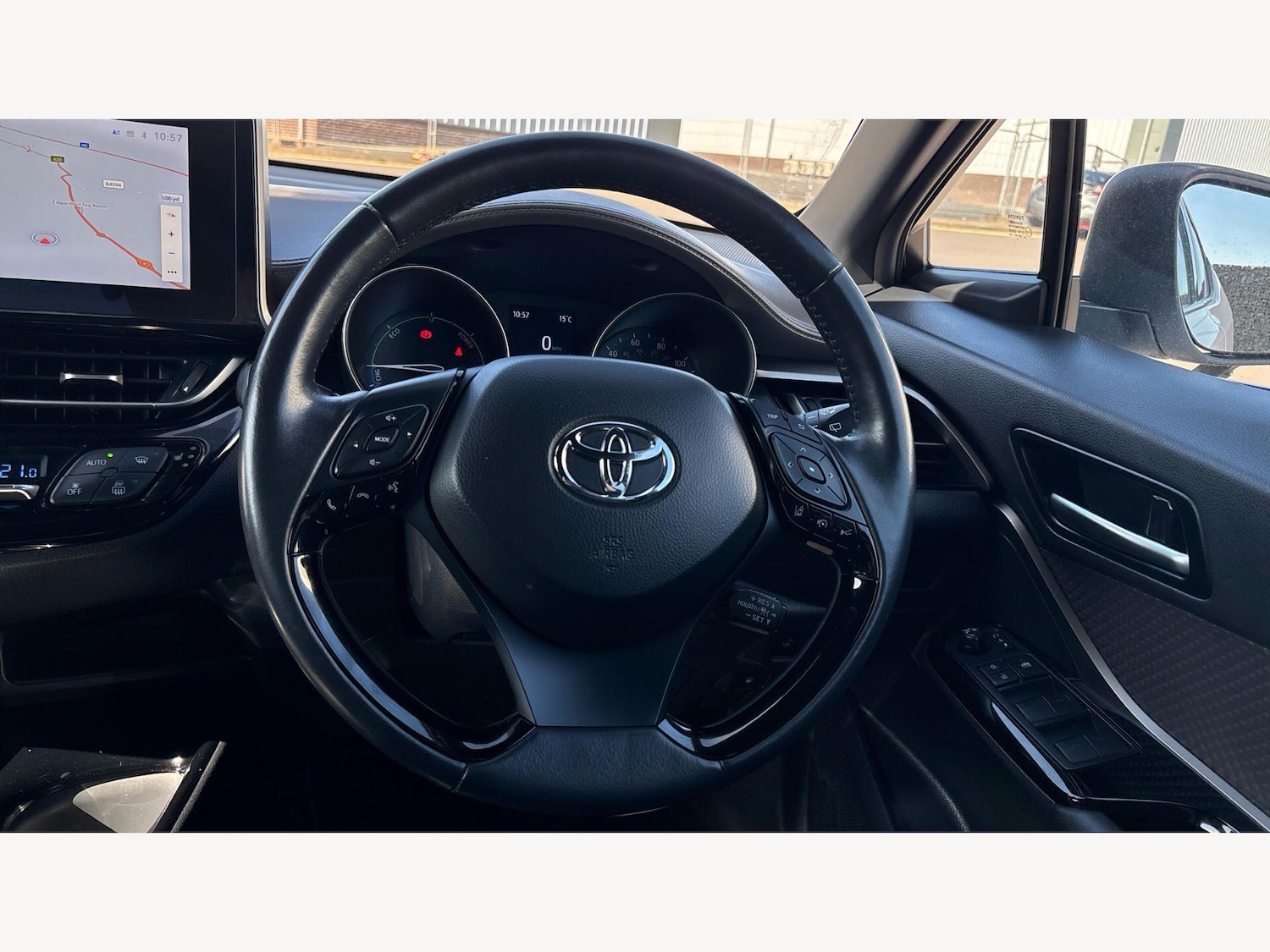 Used Toyota C-HR 2022 for sale - 78170235: Photo 9
