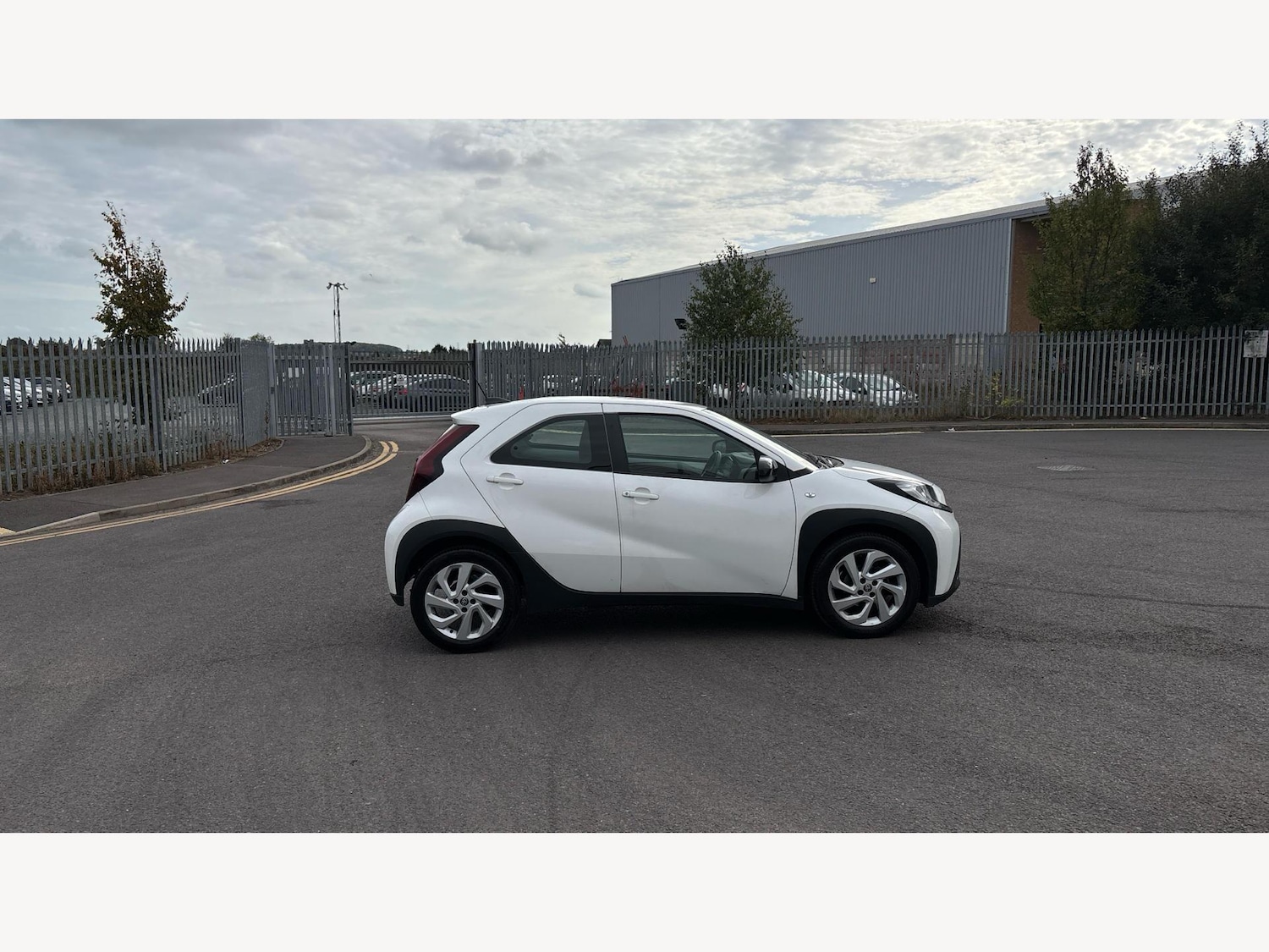 Used Toyota Aygo X 2022 for sale - 76499675: Photo 18