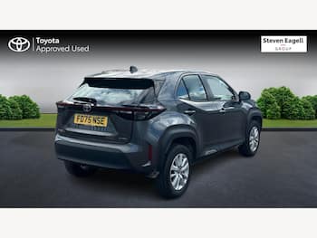 Used Toyota Yaris Cross 2026 for sale - 79820444: Photo