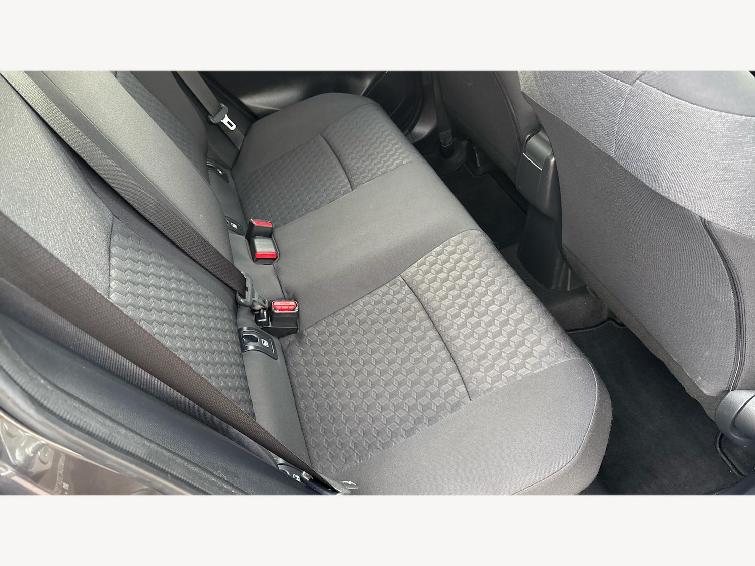 Used Toyota Yaris for sale - 77230367: Photo 14