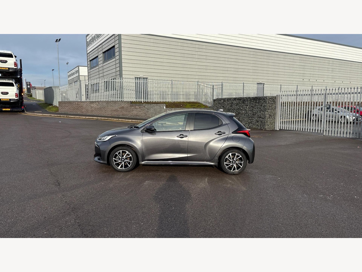 Used Toyota Yaris for sale - 77230367: Photo 19