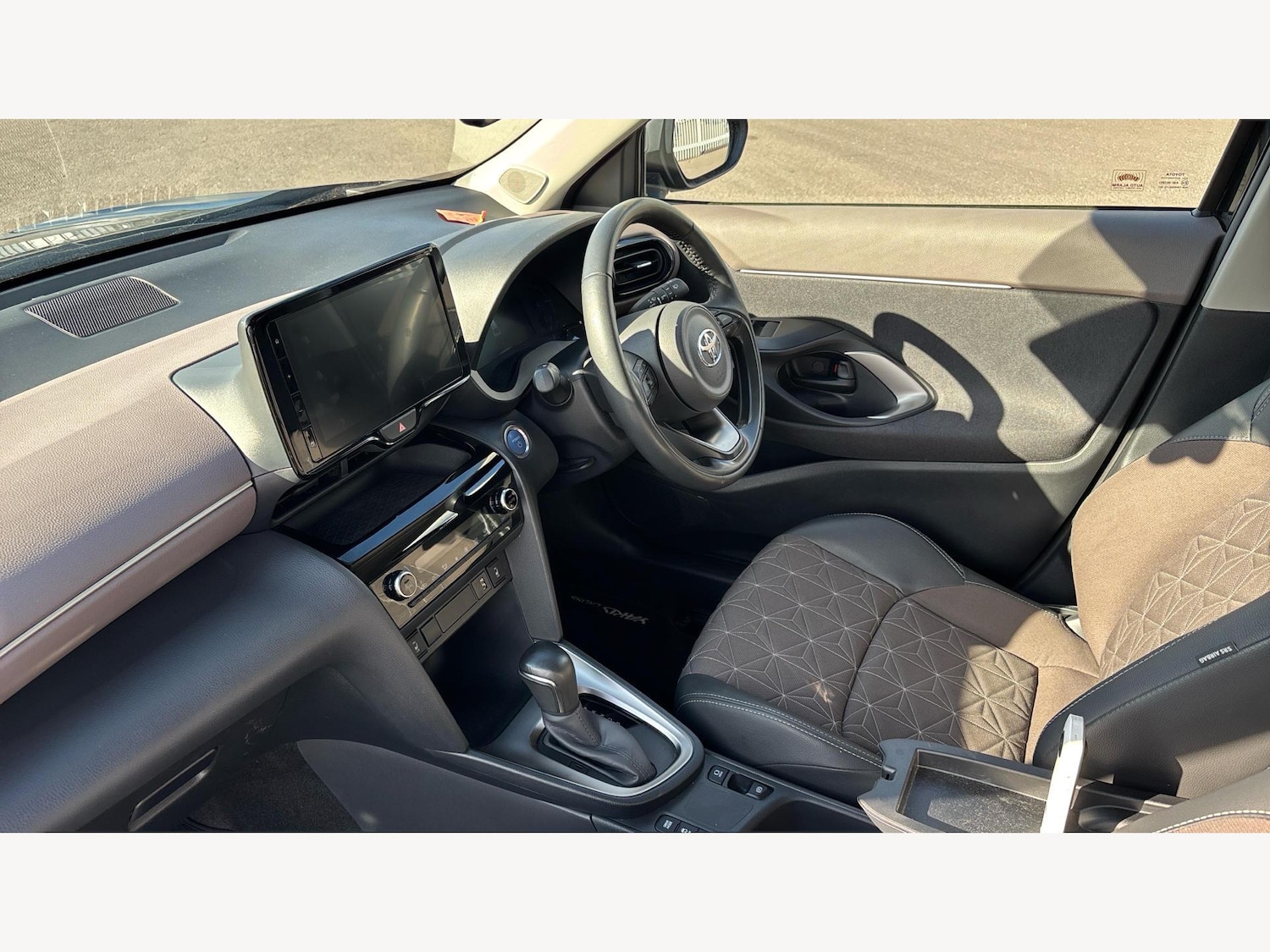 Used Toyota Yaris Cross 2023 for sale - 76537777: Photo 12