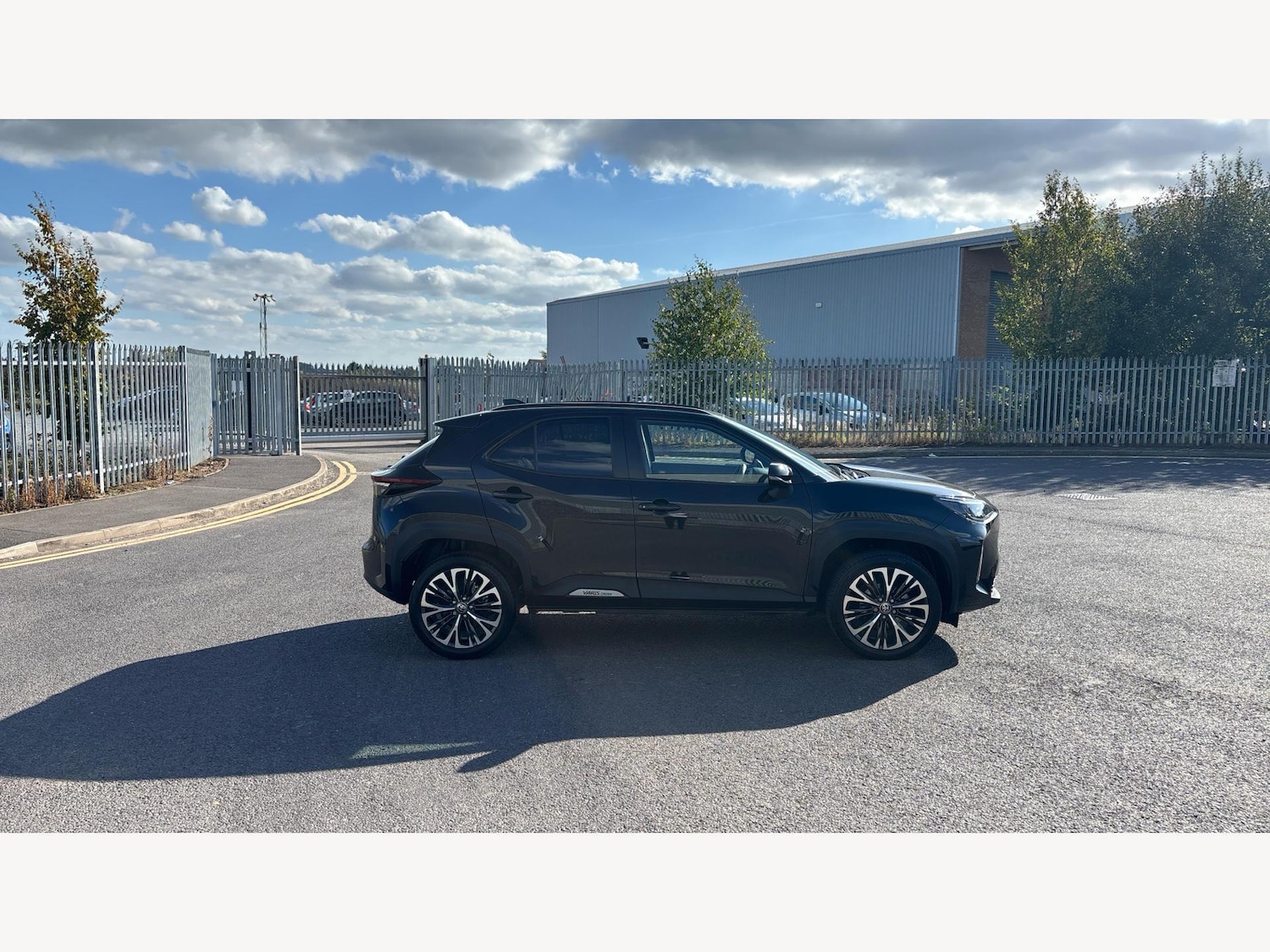 Used Toyota Yaris Cross 2023 for sale - 76537777: Photo 18