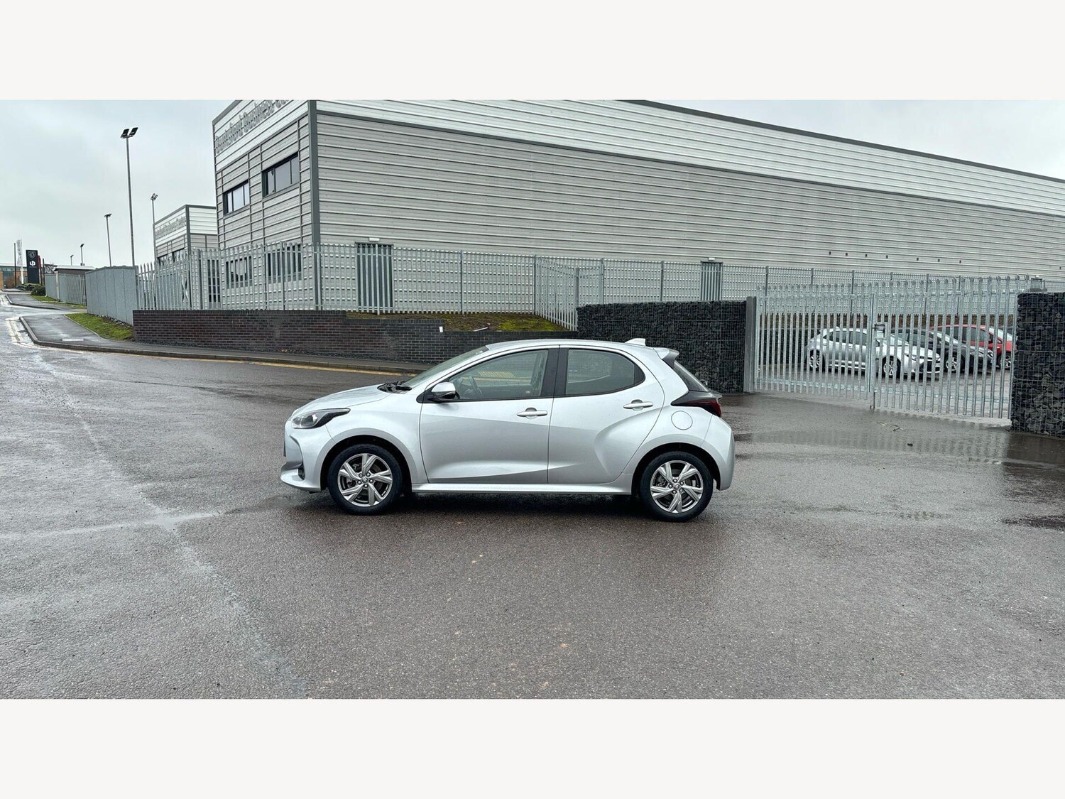 Used Toyota Yaris 2024 for sale - 77612284: Photo 19