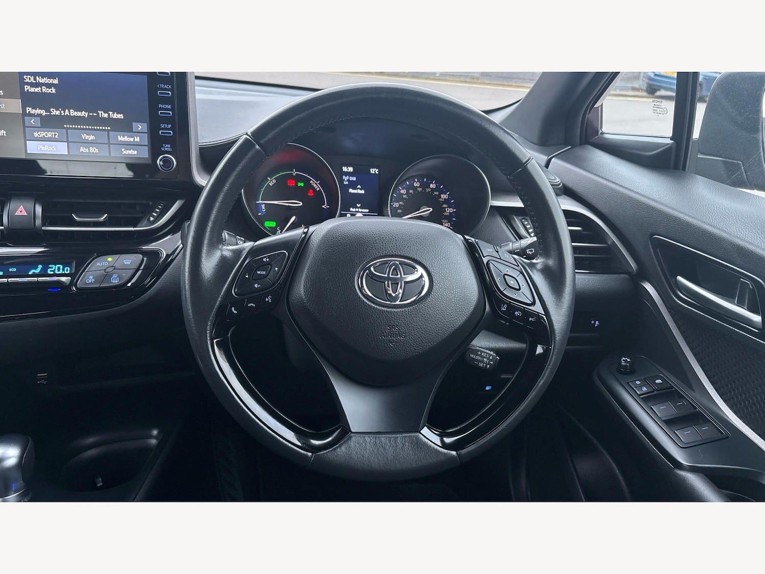 Used Toyota C-HR 2022 for sale - 77768658: Photo 8