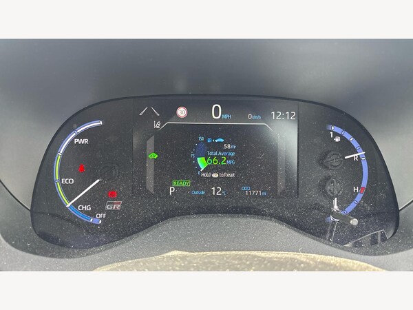 Used Toyota Yaris Cross 2023 for sale - 76085435: Photo 11