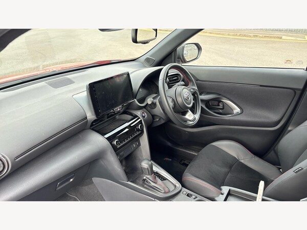 Used Toyota Yaris Cross 2023 for sale - 76085435: Photo 12