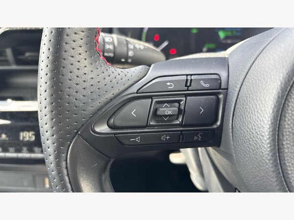 Used Toyota Yaris Cross 2023 for sale - 76085435: Photo 24