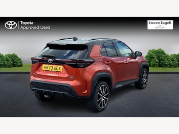 Used Toyota Yaris Cross 2023 for sale - 76085435: Photo 2