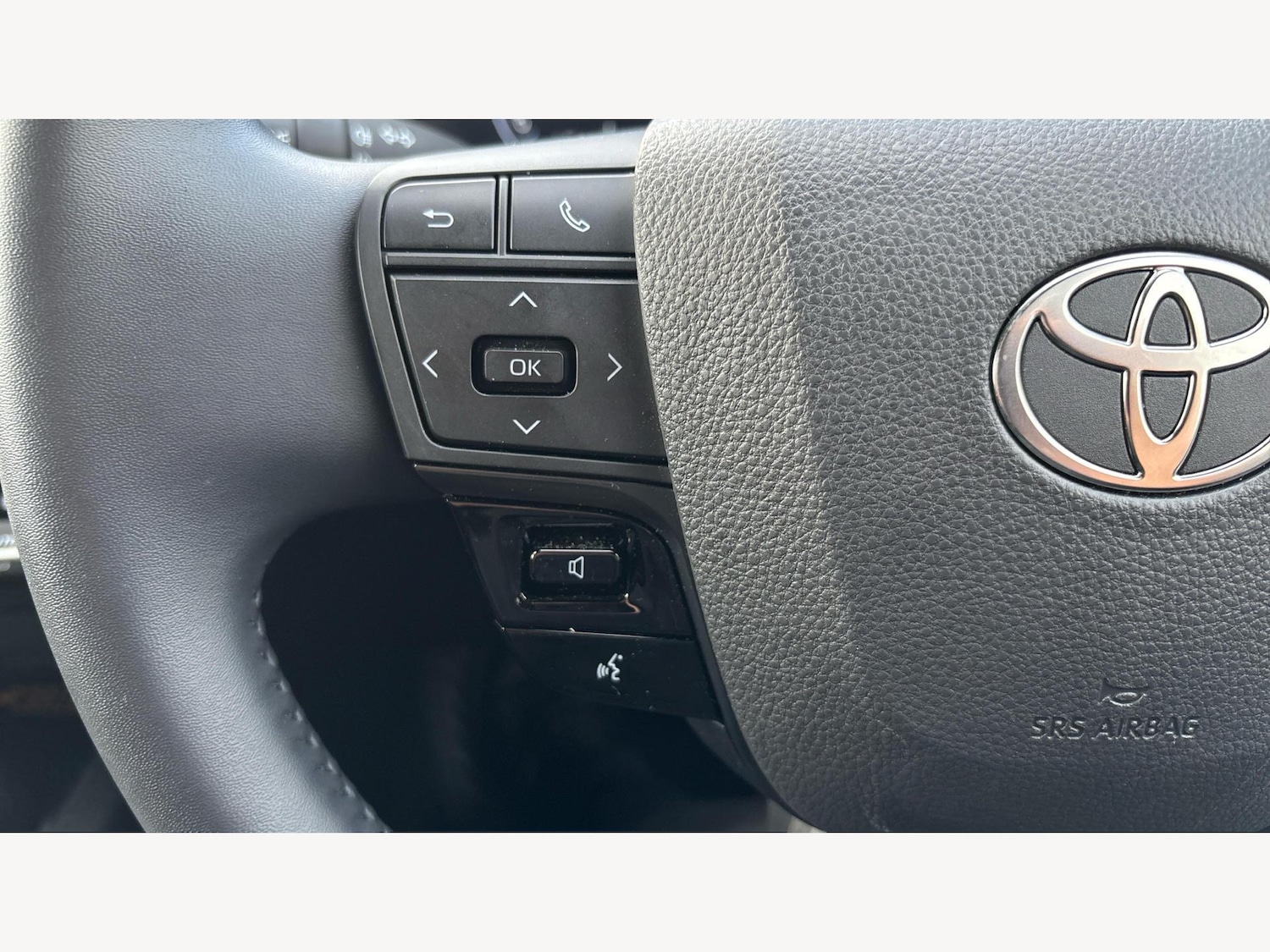 Used Toyota C-HR 2025 for sale - 77109060: Photo 24