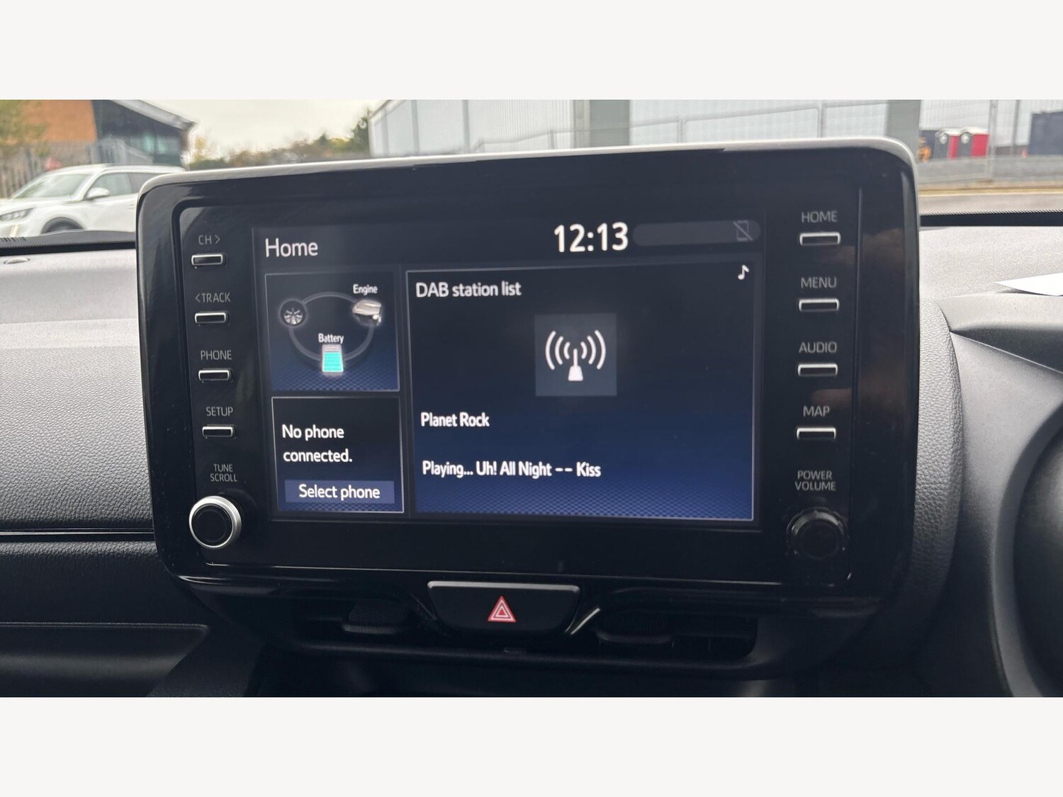 Used Toyota Yaris 2023 for sale - 76484331: Photo 9