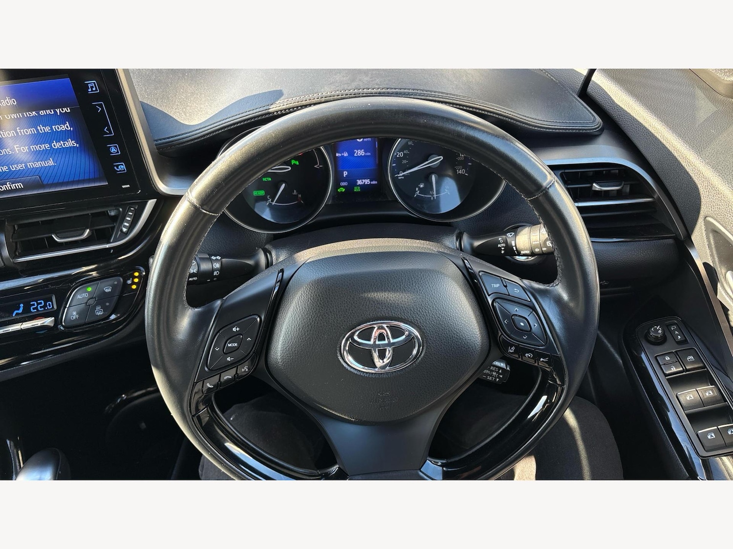 Used Toyota C-HR 2018 for sale - 77426005: Photo 10