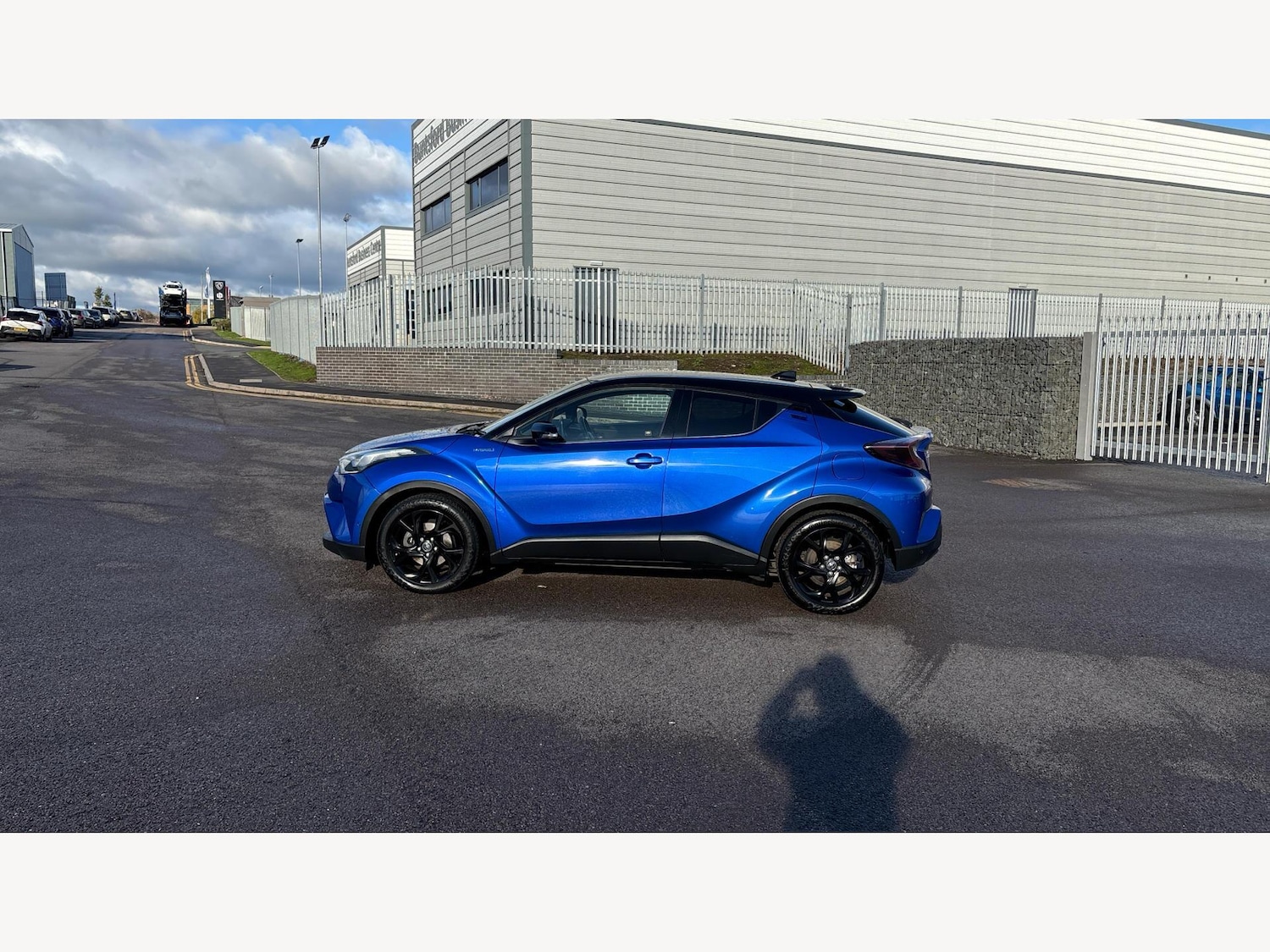 Used Toyota C-HR 2018 for sale - 77426005: Photo 19